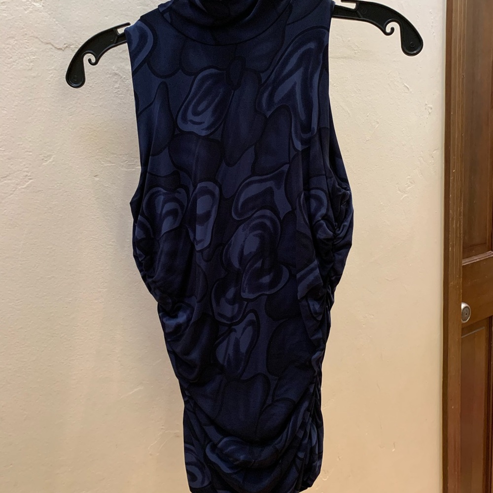 Women’s Elie Tahari Top - Picture 2 of 6
